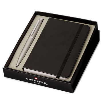 Sheaffer VFM Giftset G9400 Silver Plated + notebook balpen